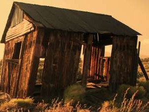 picture old house